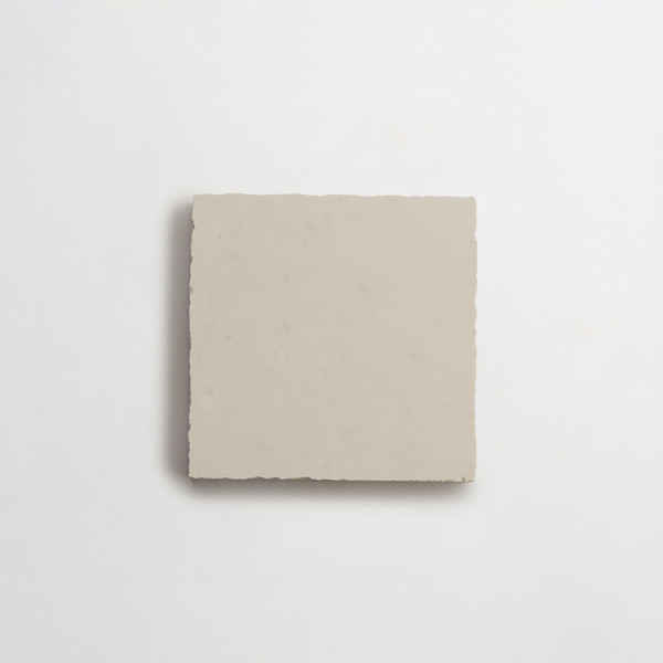 lapidary: marzelij | classique petit | white limestone | honed 