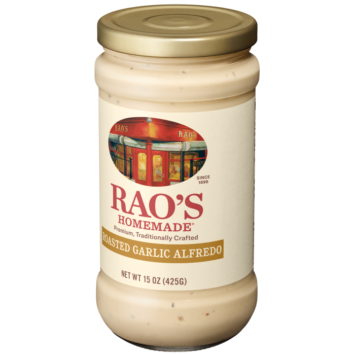 Garlic Alfredo Sauce, 15 oz - Right angle Image