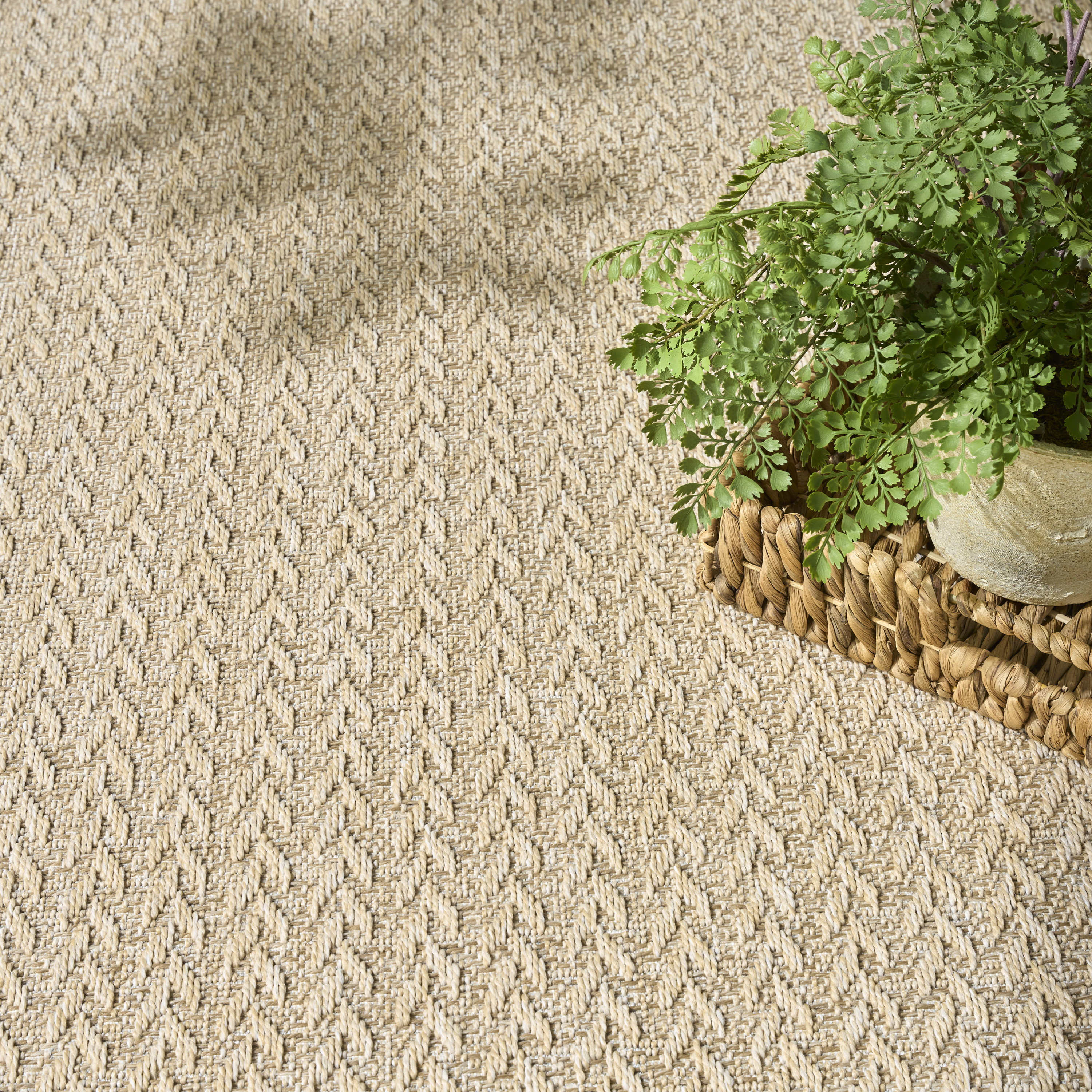 Nourison Tulum 8' x Round Cream Outdoor Rug