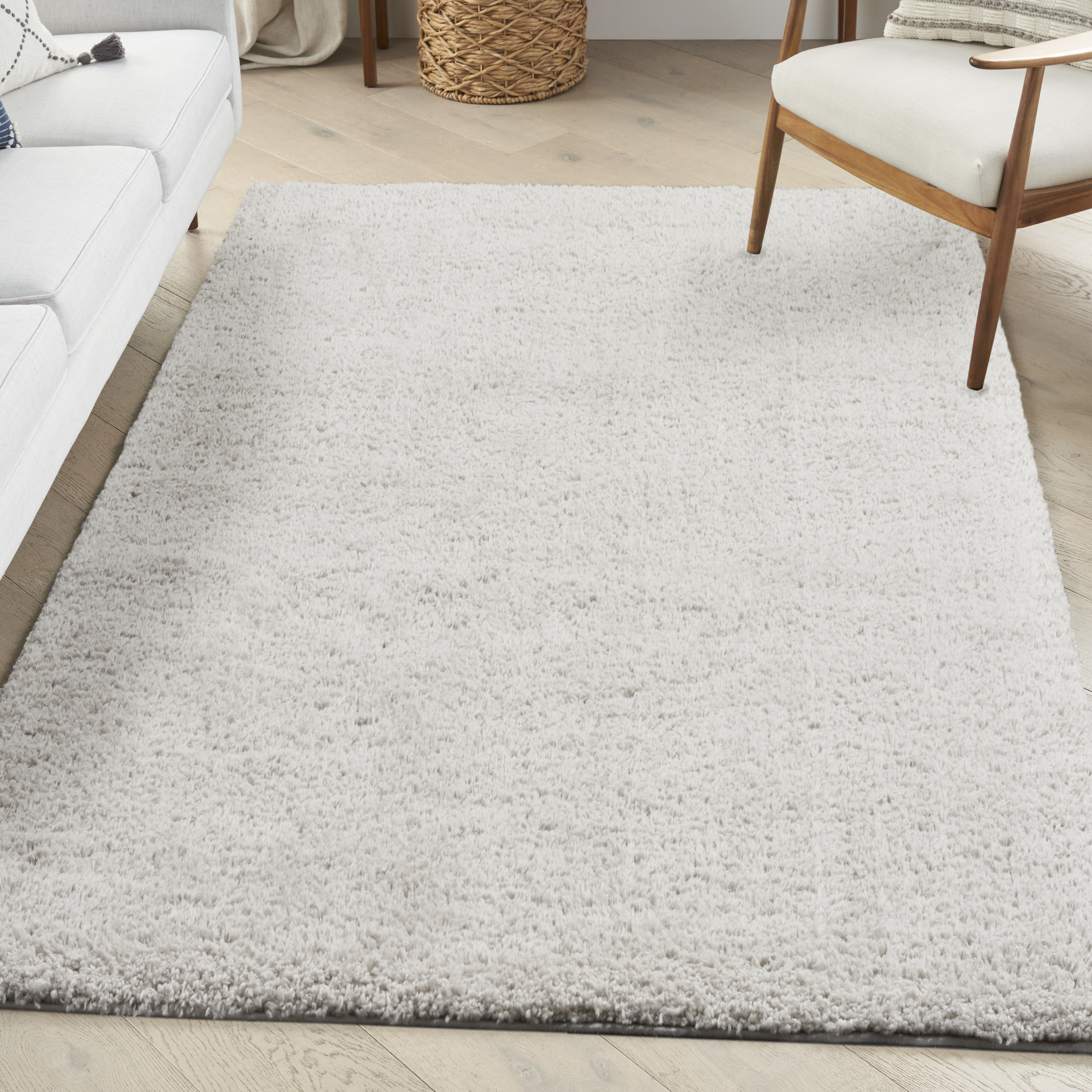 Nourison Modern Shag 5'3" x 7' Silver Modern Indoor Rug