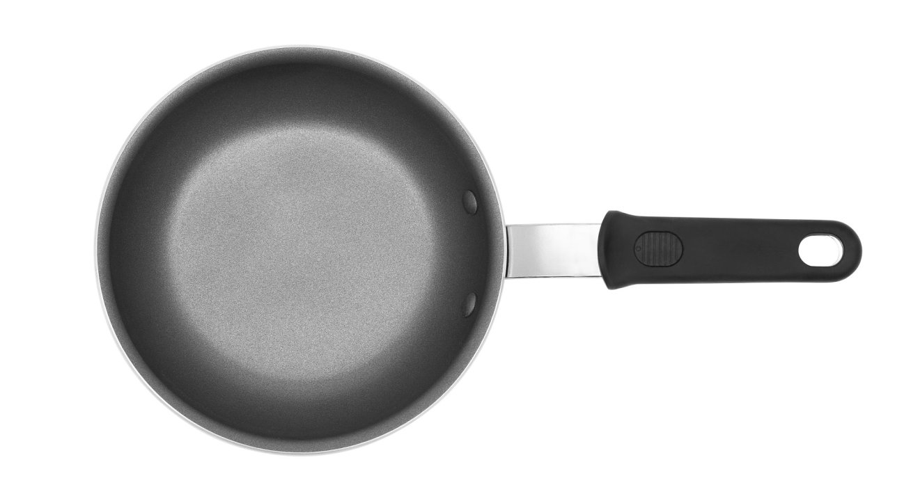 7-inch Wear-Ever® aluminum fry pan with PowerCoat2™ nonstick coating and silicone handle