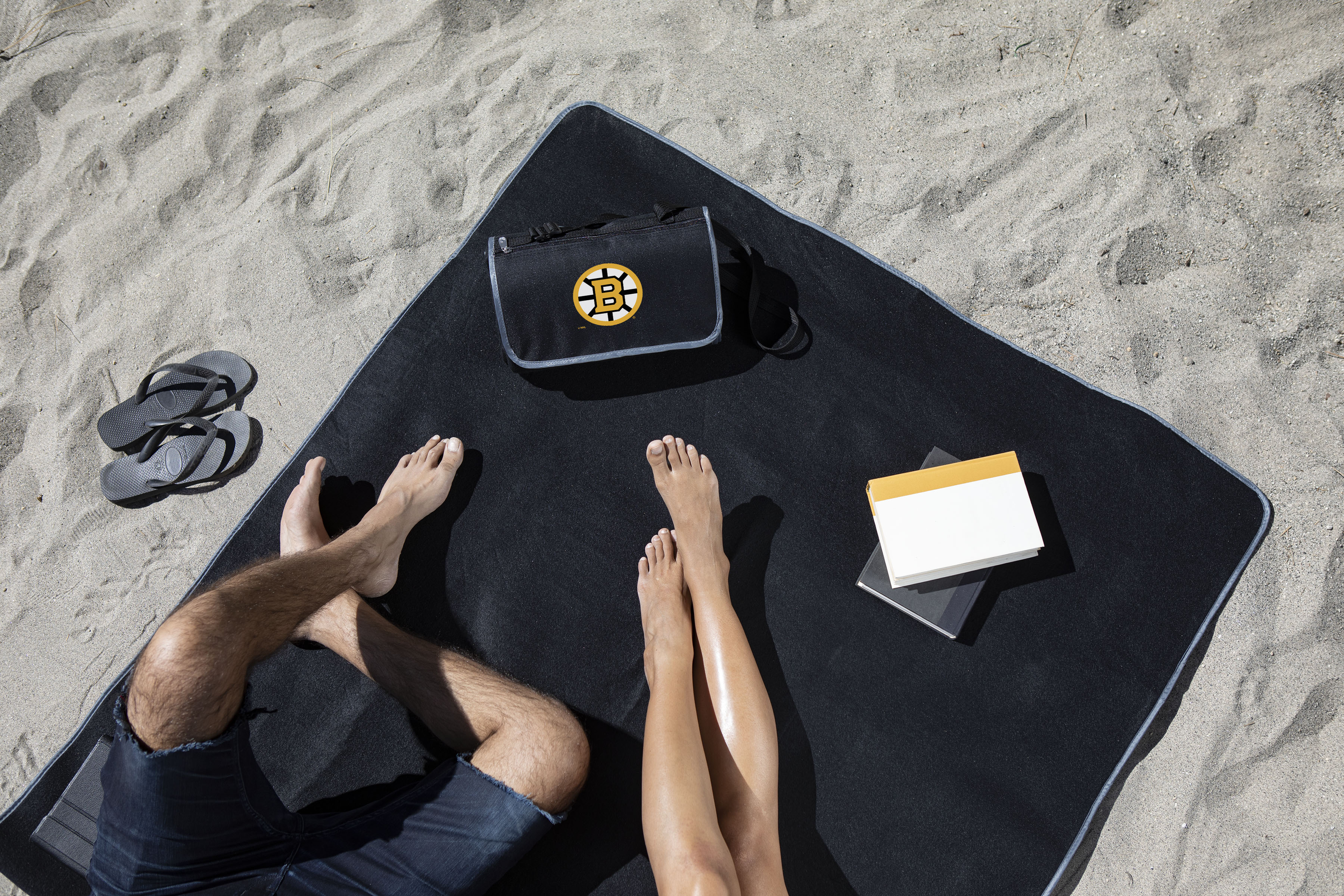 Boston Bruins - Outdoor Picnic Blanket Tote