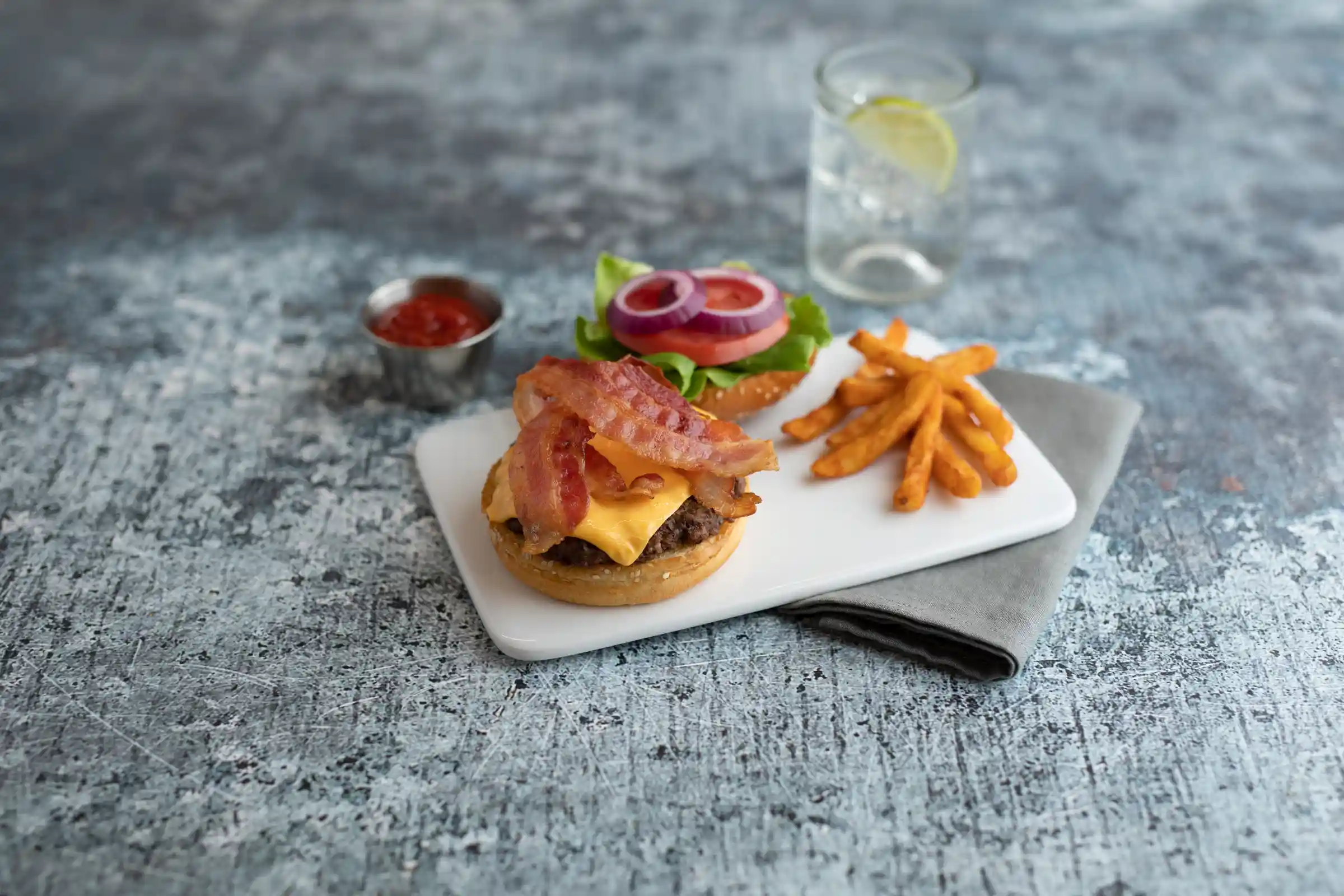 Jimmy Dean® Fully Cooked Applewood Smoked Bacon Slices_image_1