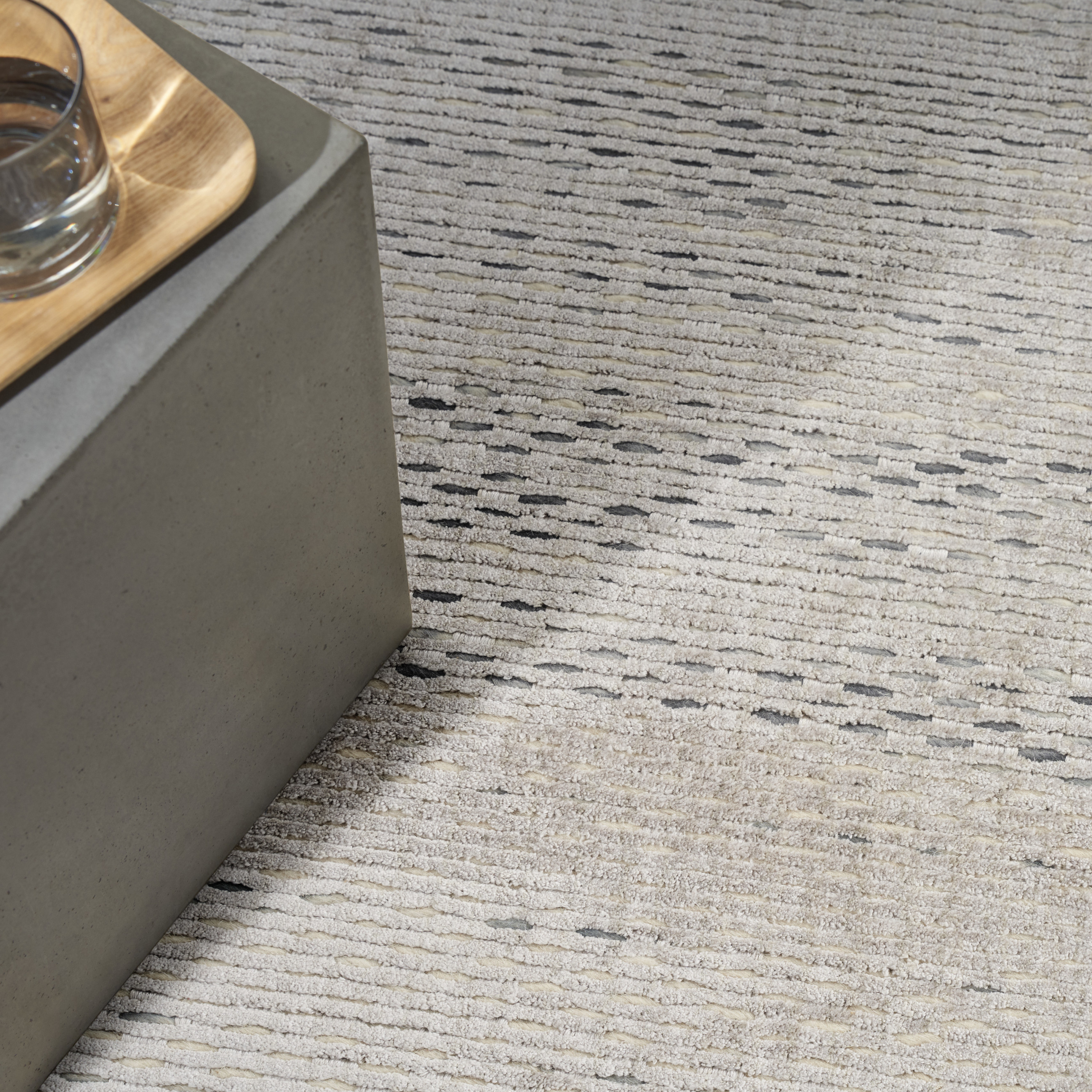 Calvin Klein Valley 7'9" x 9'9" Silver Modern Indoor Rug