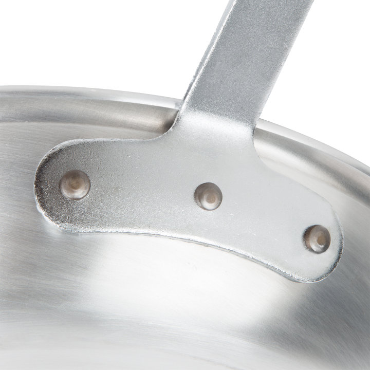 14-inch Wear-Ever® aluminum fry pan with CeramiGuard® II nonstick coating and Cool Handle® silicone handle