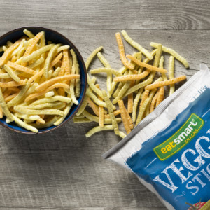 Styledimage for Eatsmart Snacks Garden Veggie Sticks with Potato Tomato & Spinach, 7 Oz Bag