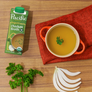 Styledimage for Pacific Foods® Organic Free-Range Chicken Broth, 8 oz Carton (4 Pack)