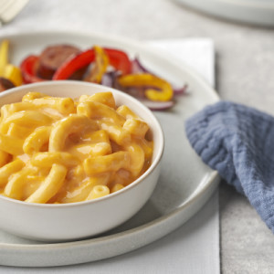 Campbell’s Frozen Entrées Creamy Classic Macaroni and Cheese, 6 Pound Trays, 4-Pack