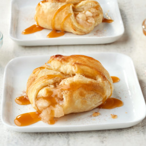 Pepperidge Farm Bakery Frozen Spiced Apple Dumplings Pastry, 3.1 Ounces, 96 Count