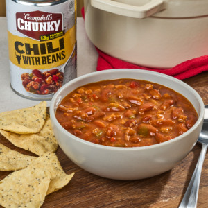 Styledimage for Campbell’s® Chunky™ Chili With Beans, 19 oz Can (12 Pack)