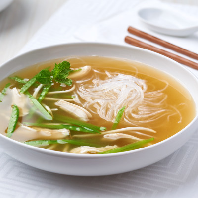 Campbell’s® Reserve Frozen Ready to Eat Pho Chicken Broth