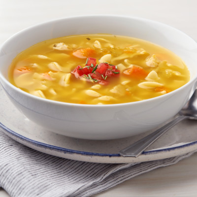 Campbell’s® Signature Frozen Ready to Eat Soup Chicken Noodle Soup