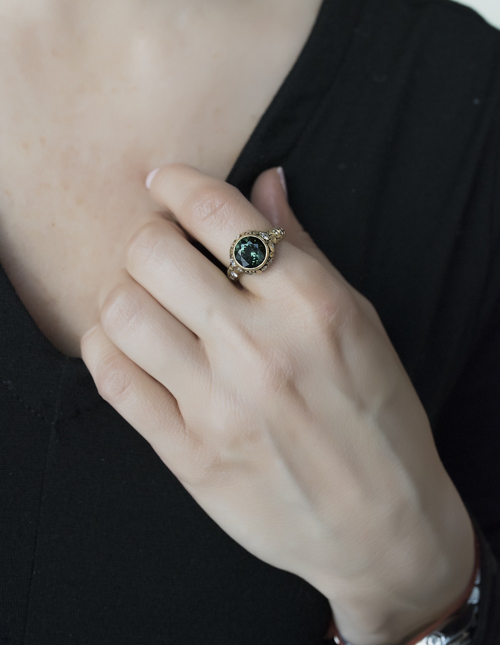 Alex Sepkus 18K and Diamond "Circle" Ring