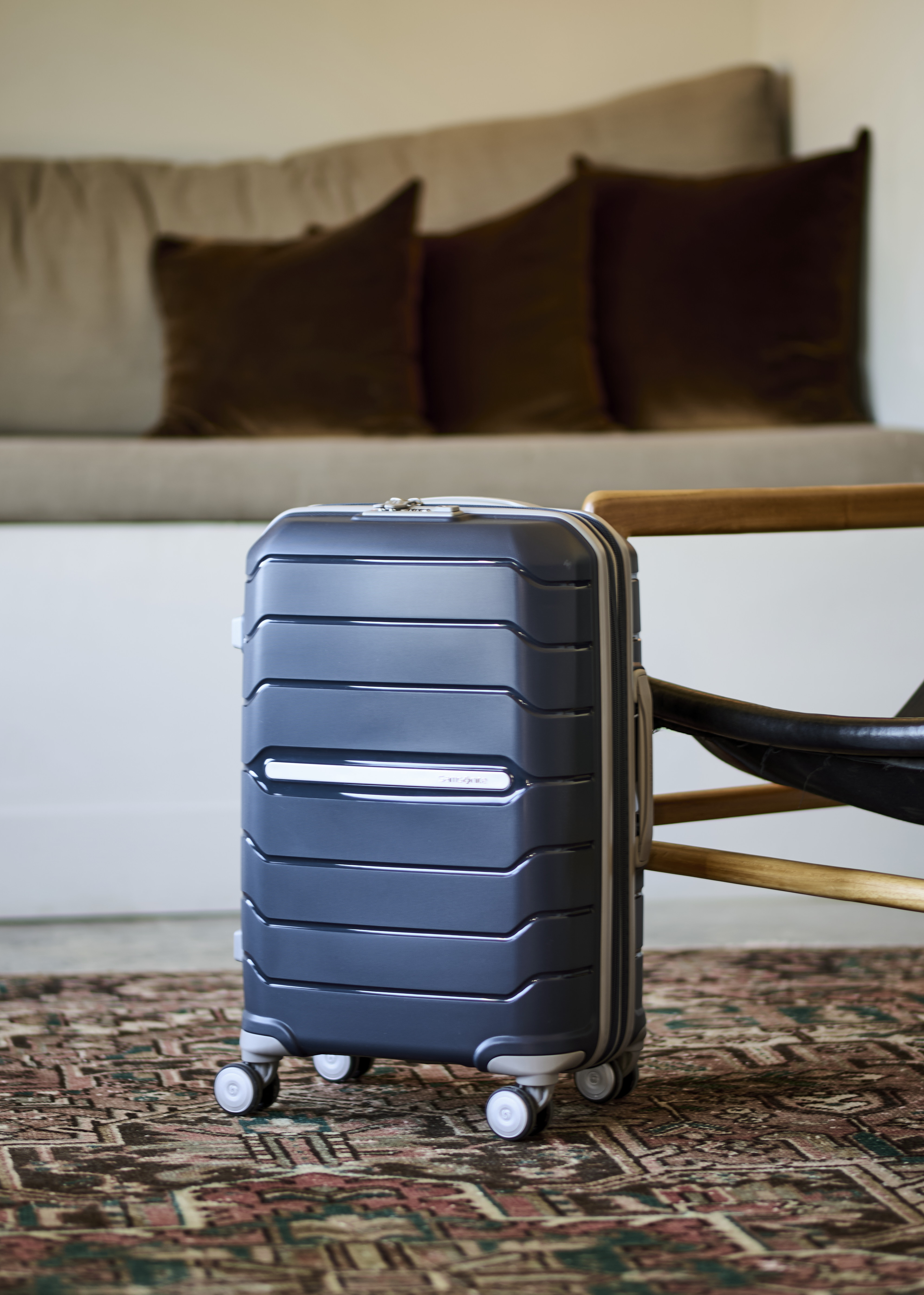 Samsonite Freeform Hardside Spinner Carry-On - Luggage - Picture 33 of 40