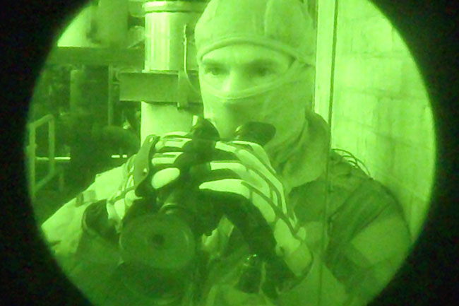 Armasight Discovery 5x Gen2 ID Night Vision Binocular