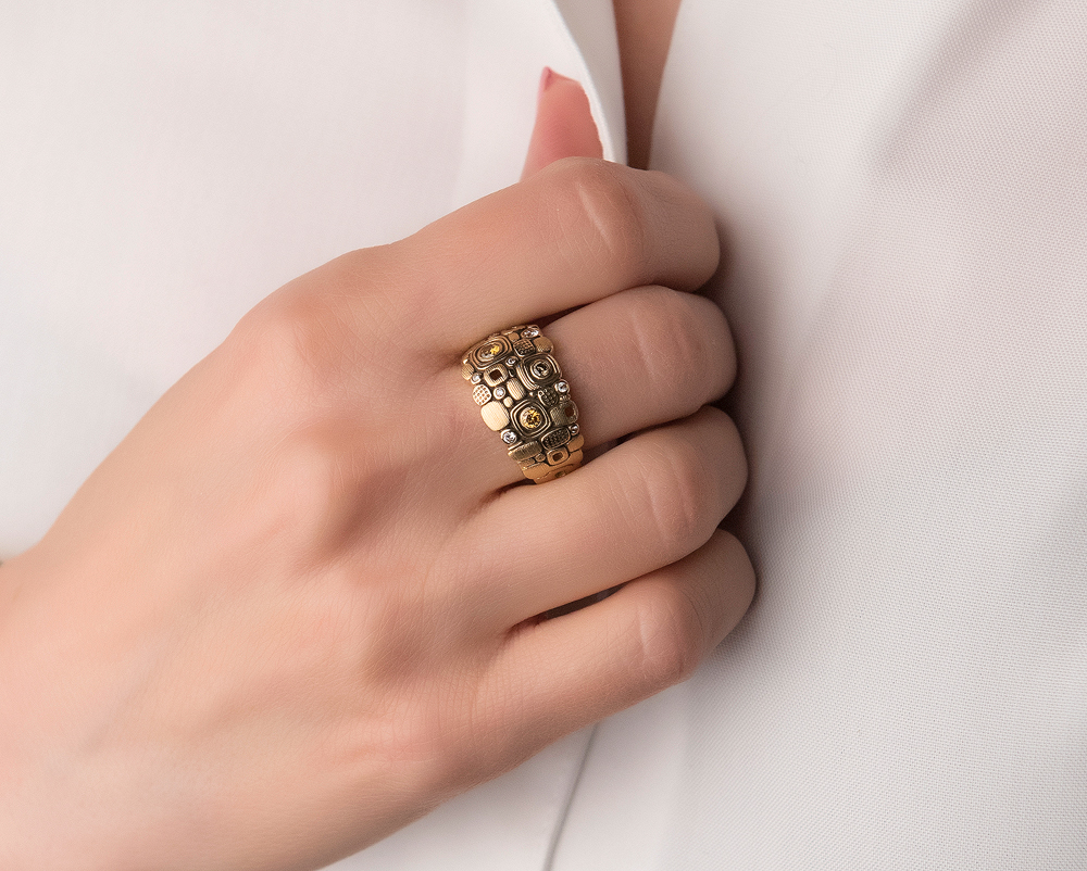 Alex Sepkus 18K and Diamond "Little Windows" Dome Ring