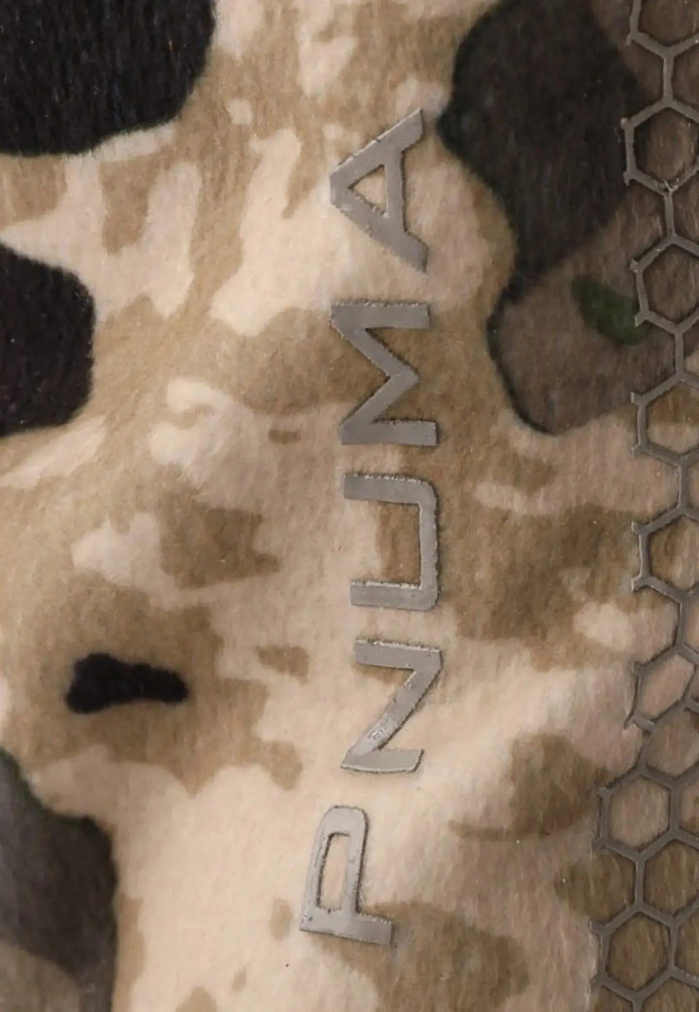 Pnuma Outdoors Recon Element Proof Caza Camouflage Gloves (P503C)