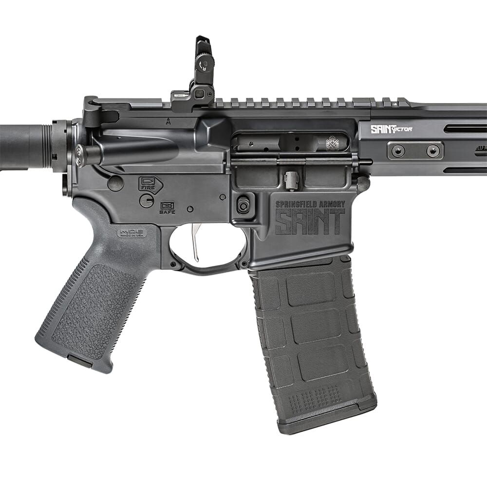 Springfield Armory 5.56 Gray SAINT VICTOR w/ Chrome Moly 16" Barrel w/ FF 15" Handguard, Mid Length Gas System Rifle STV916556Y