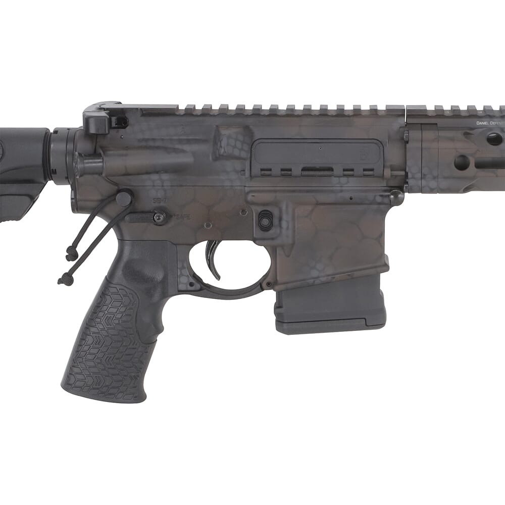 Daniel Defense DDM4 V7 5.56mm NATO 16" 1:7" Bbl CA Compliant Rattlecan Rifle 02-128-02267-055