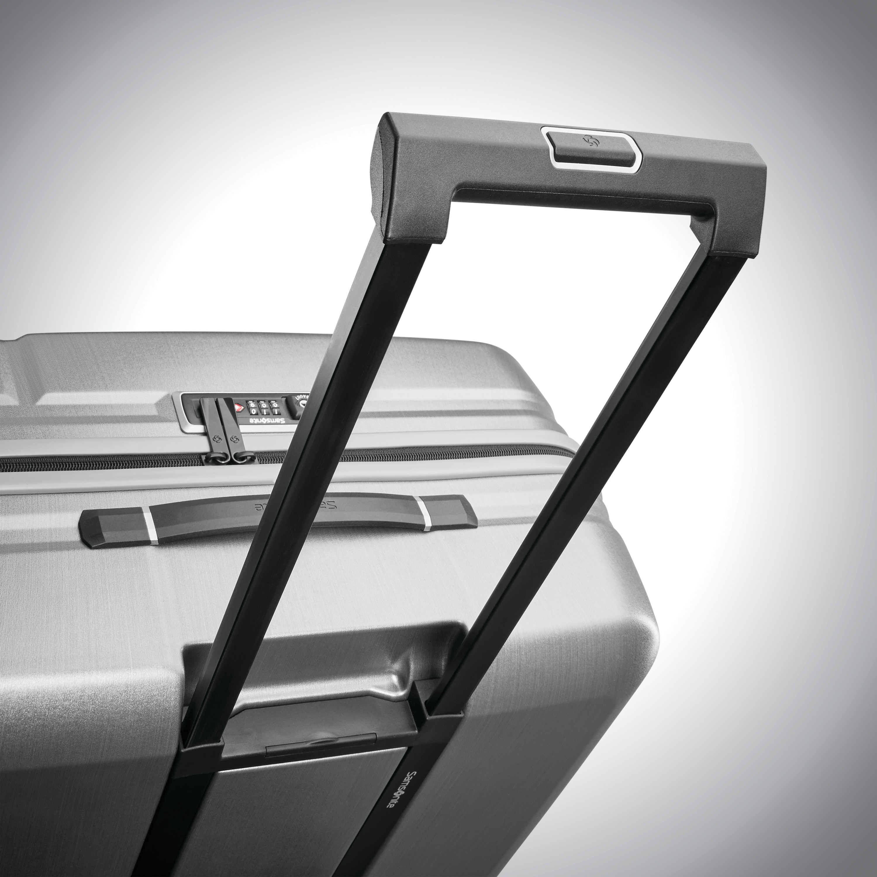 Samsonite Novaire Carry-On Spinner - Luggage