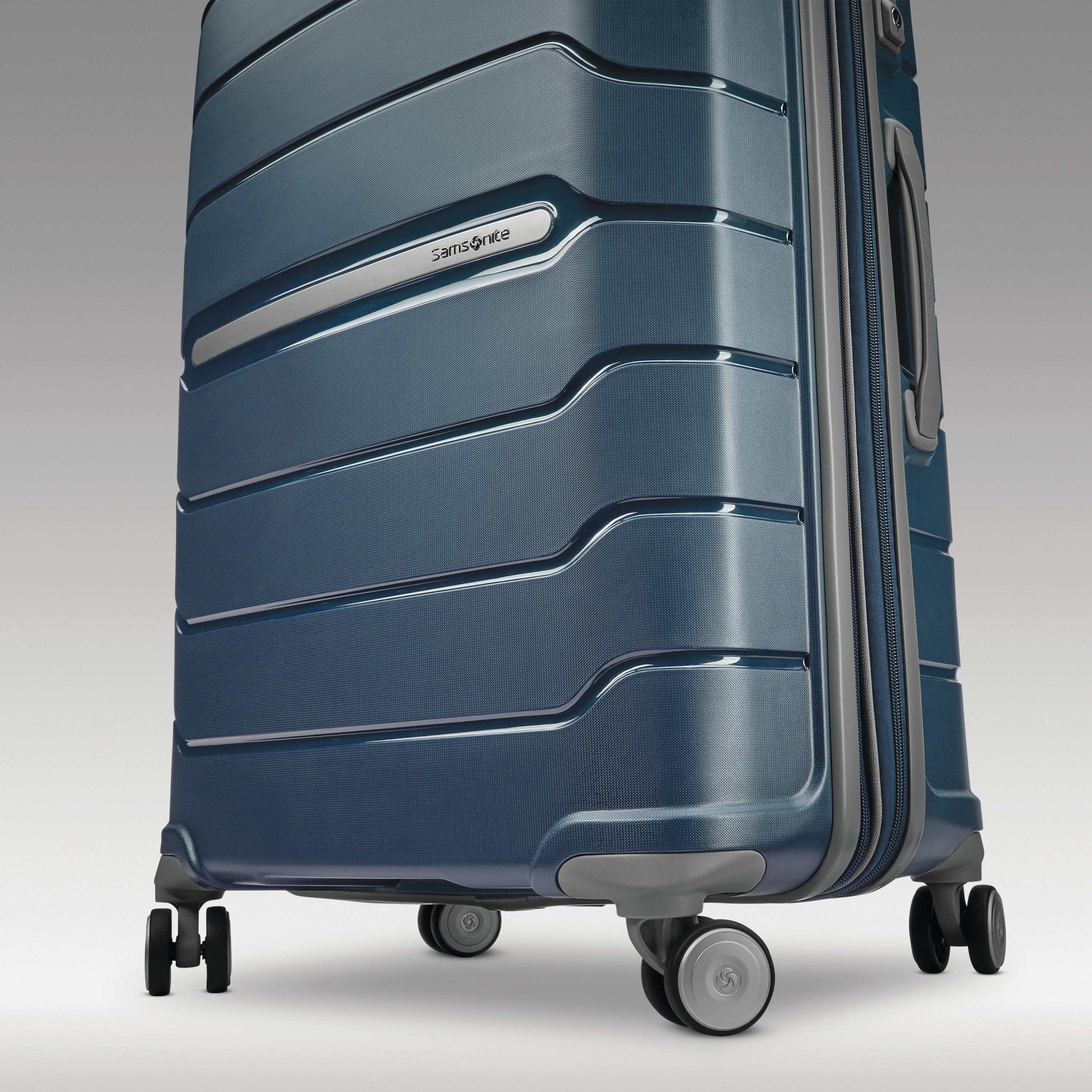 Samsonite Freeform Hardside Spinner Carry-On - Luggage - Picture 32 of 40