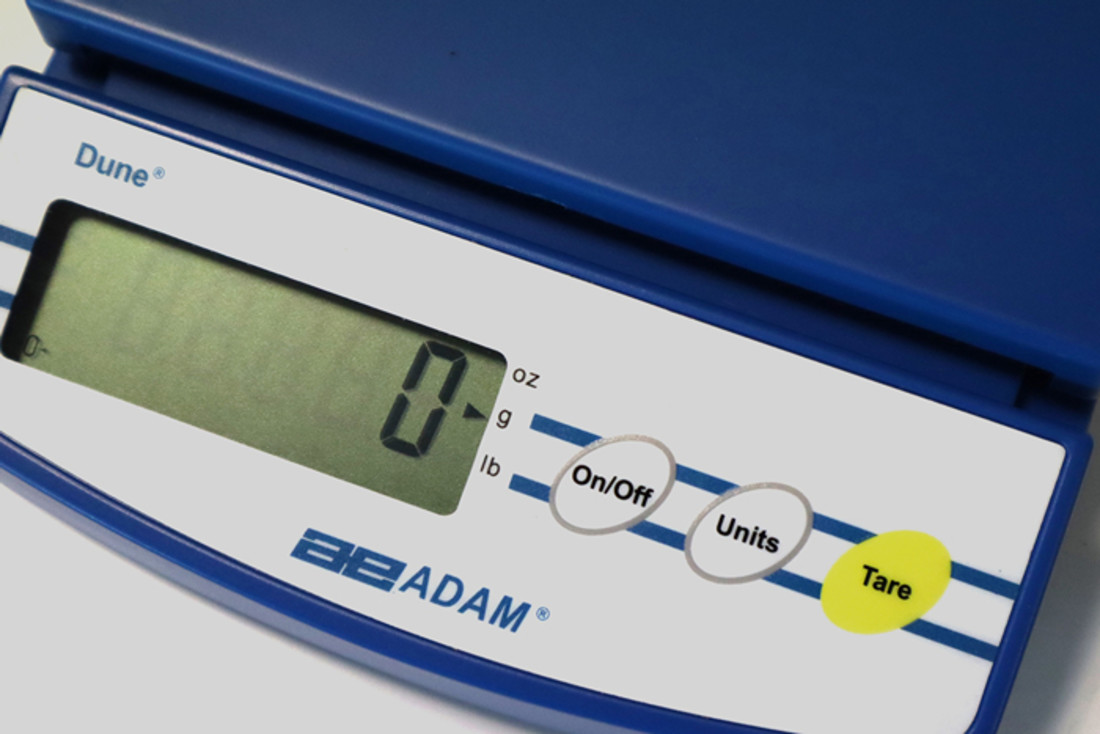 High contrast display easily visible from a distance