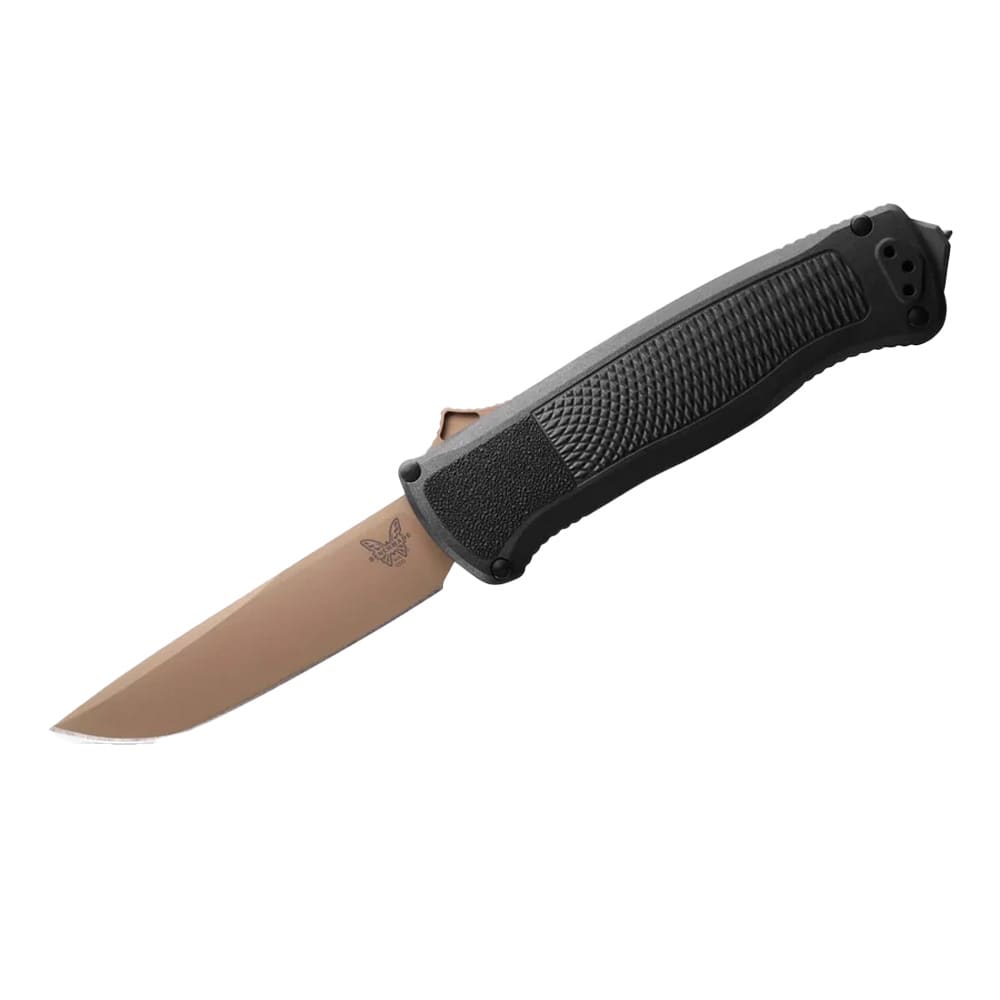 Benchmade Shootout CPM-CruWear S30V Stainless Steel 63-65HRC Tanto 3.51" Knife w/Black CF-Elite Handle 5370FE-08 - Main Image