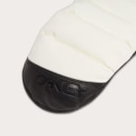 Oakley Women's Arctic White Snow B1B Winter Mittens FOS800025-10R - Additional Image 2