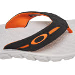 Oakley Men's Lunar Rock/Blackout 6.0 Lifestyle Operative Sandal 2.0 13477-94I-94I-6.0 - Additional Image 4