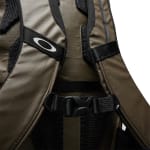 Oakley Terraquest 29L Backpack Deep Olive FOS902294-7DI-U - Additional Image 4