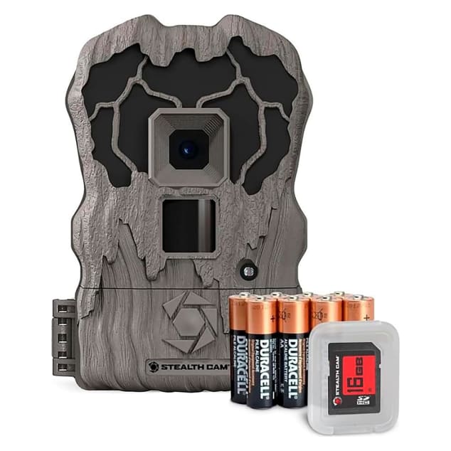 Stealth Cam QV18K 18 MP 18 IR Emitters Distressed Finish Trail Camera w/Batteries and 16 GB SD Card STC-QV18K