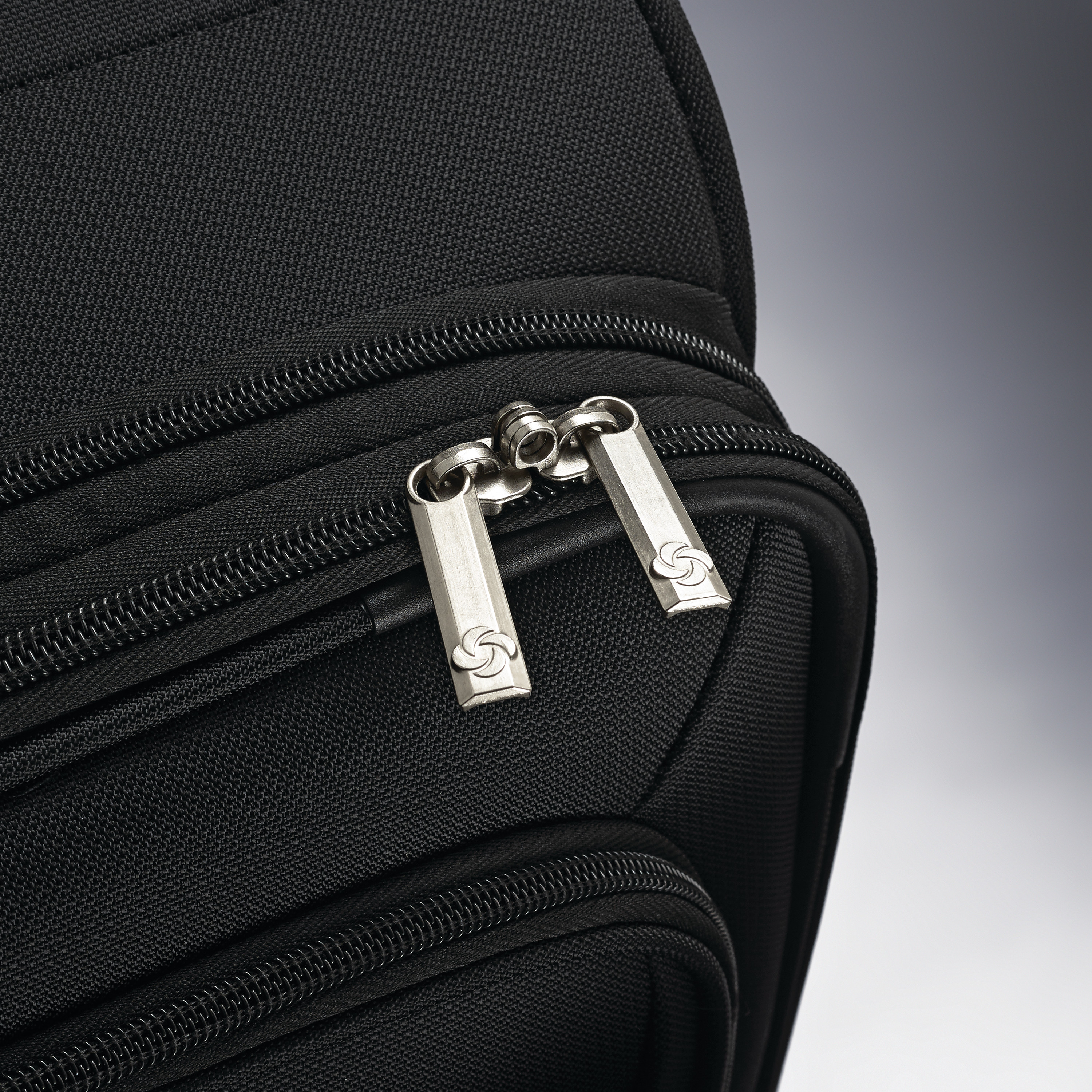 Samsonite Ascella I Carry-On Spinner - Luggage