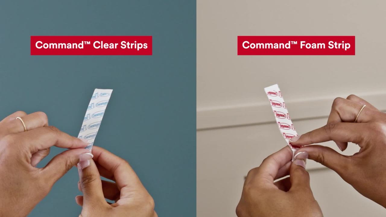 thumbnail video image 2 of Command Decorating Clips, Clear, 20 Wall Hooks, 2 of 9