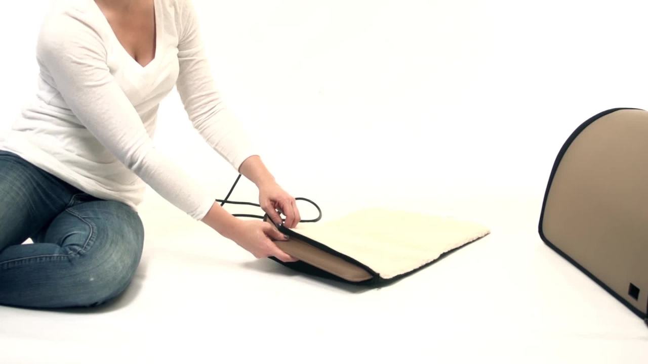 thumbnail video image 2 of K&H Pet Products Thermo Mod Heated Cat House for Outdoors Tan 21 X 14 X 13 Inches, 2 of 11