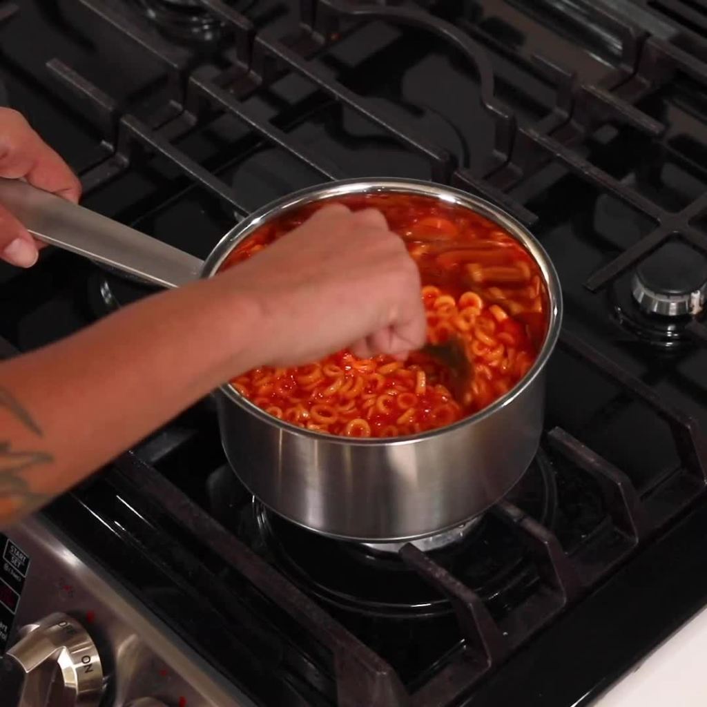 thumbnail video image 2 of SpaghettiOs Original Canned Pasta, 15.8 oz Can, 2 of 13