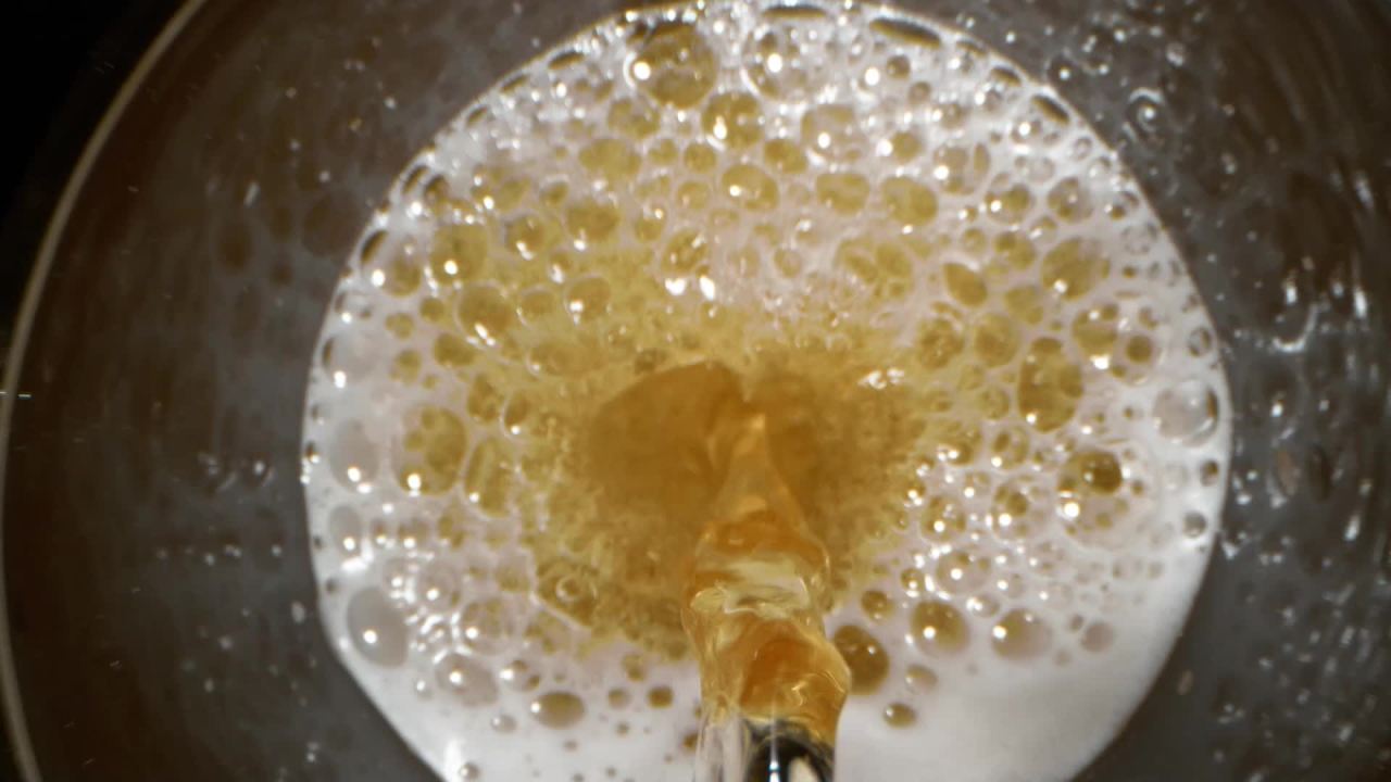 thumbnail video image 2 of Budweiser Select American Light Lager Beer 30 Pack 12 fl oz Aluminum Cans 4.3% ABV, 2 of 6