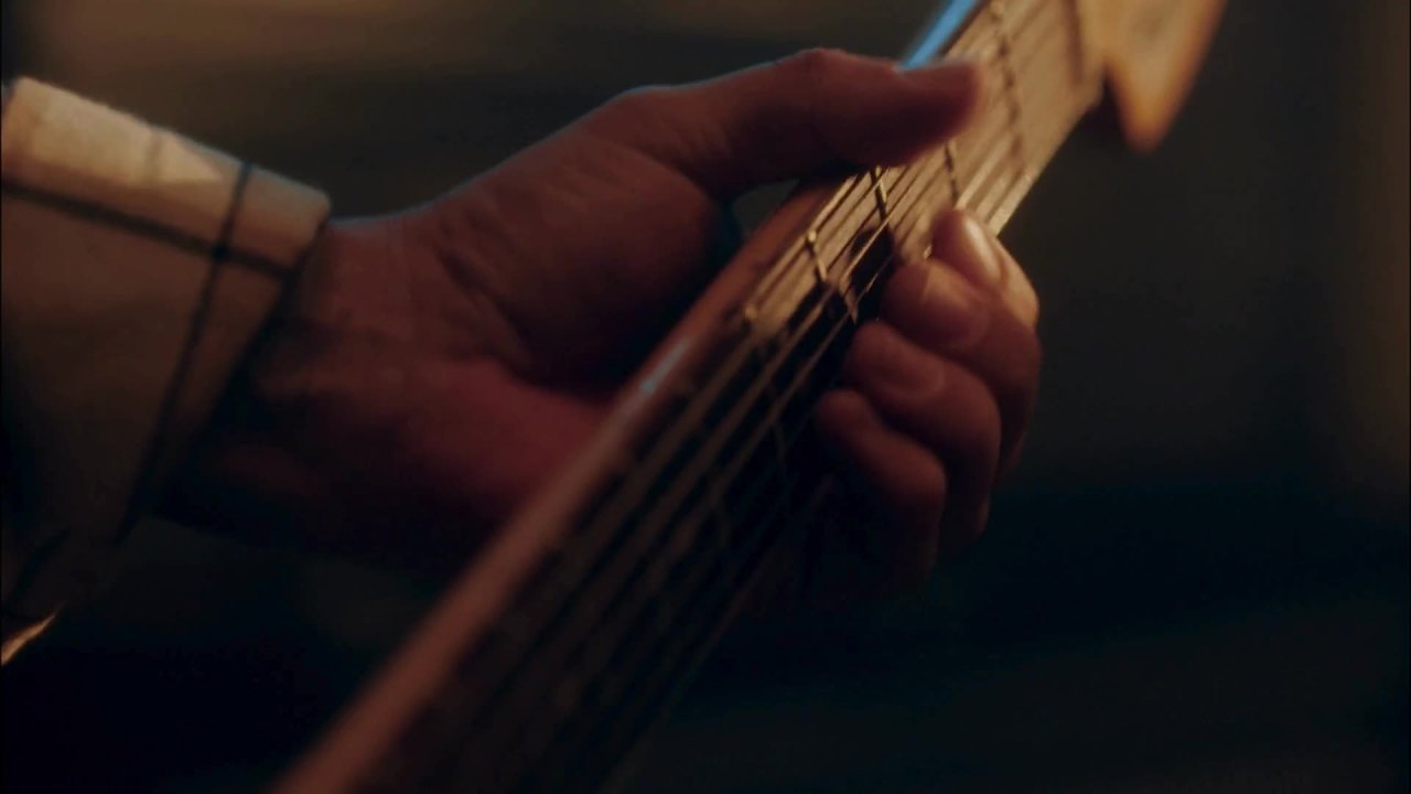 thumbnail video image 2 of Aspercreme Max Strength Topical Numbing Pain Reliever Roll-on Liquid, 4% Lidocaine, Odor Free, 2.5 fl oz, 2 of 10