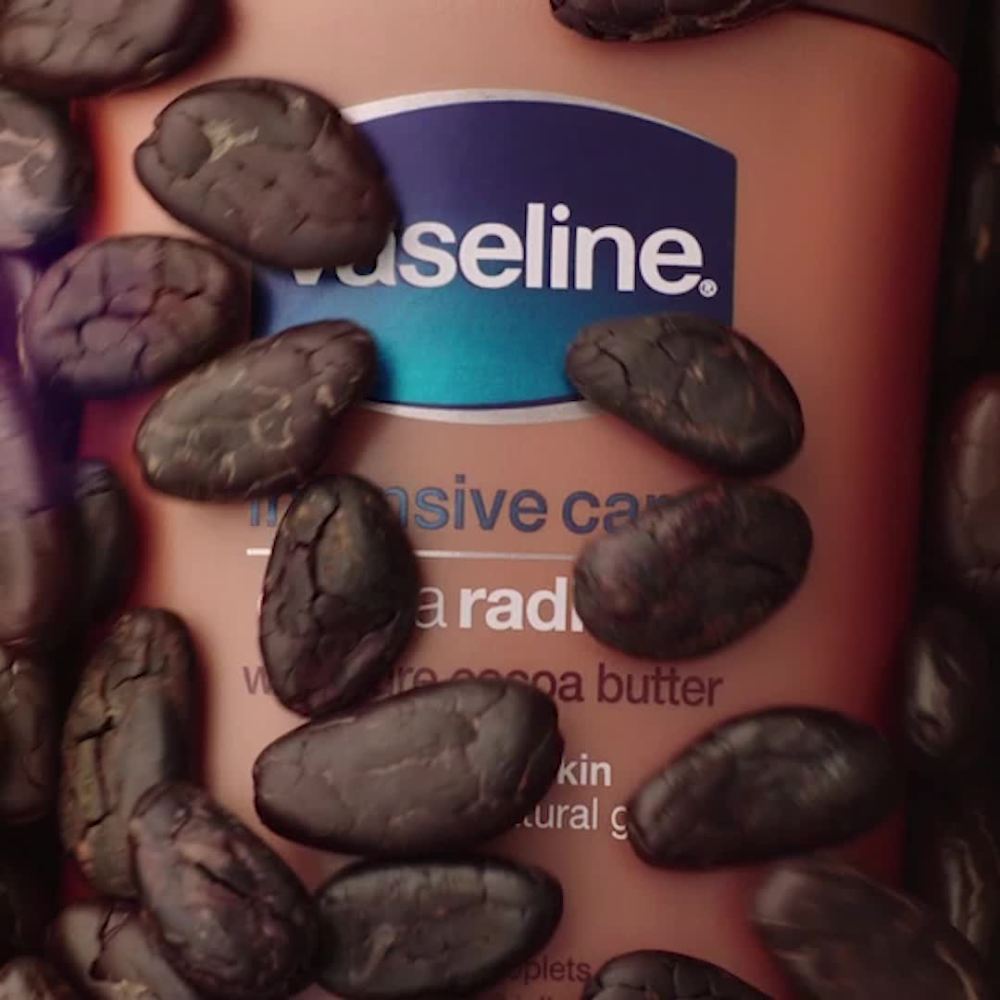 Vaseline Intensive Care Radiant Moisturizer Non Greasy Spray Body