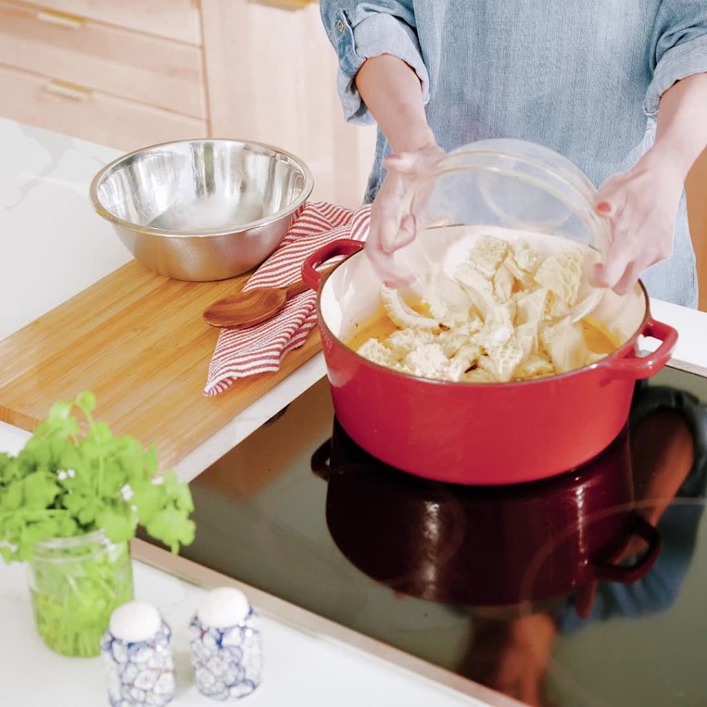 thumbnail video image 2 of Rumba Meats® Beef Honeycomb Tripe (Pancita De Res, Panal), Fresh, 2.45-3.45 lbs., 2 of 8