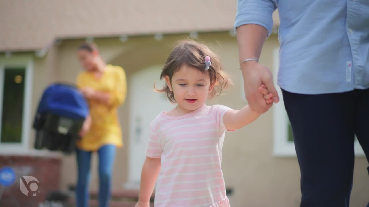 thumbnail video image 2 of Baby Trend Sit-Right Adjustable High Chair, Paisley Design, 2 of 7