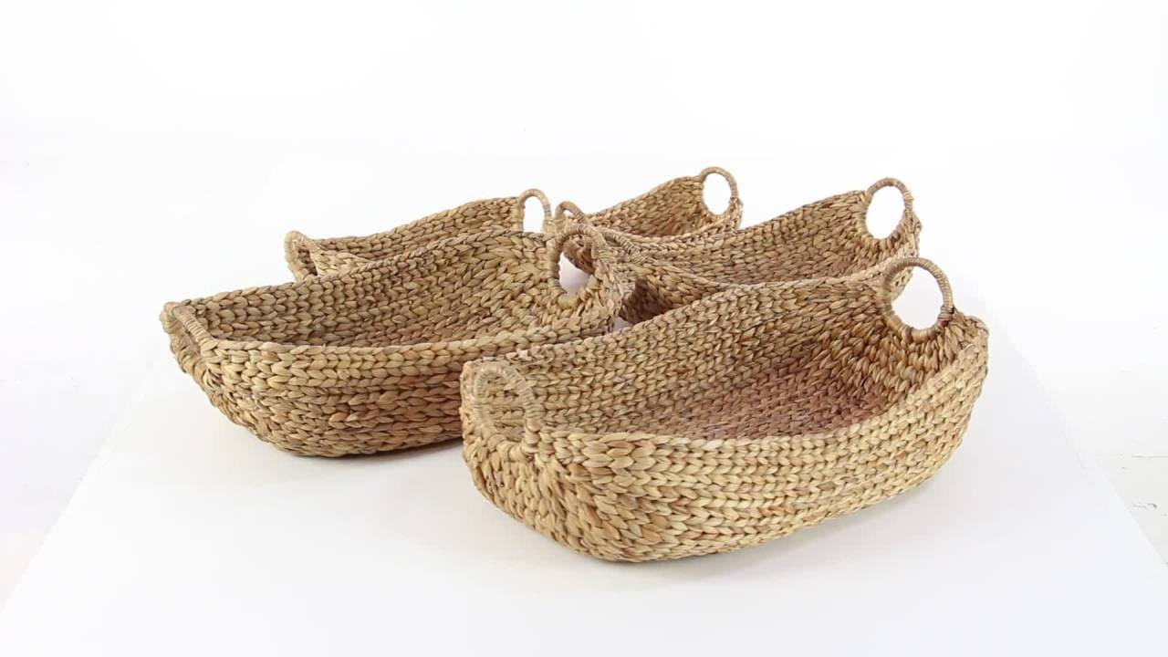 thumbnail video image 2 of DecMode 23", 21", 19", 16", Brown Seagrass Handmade Storage Basket with Metal Handles, 5-Pieces, 2 of 17