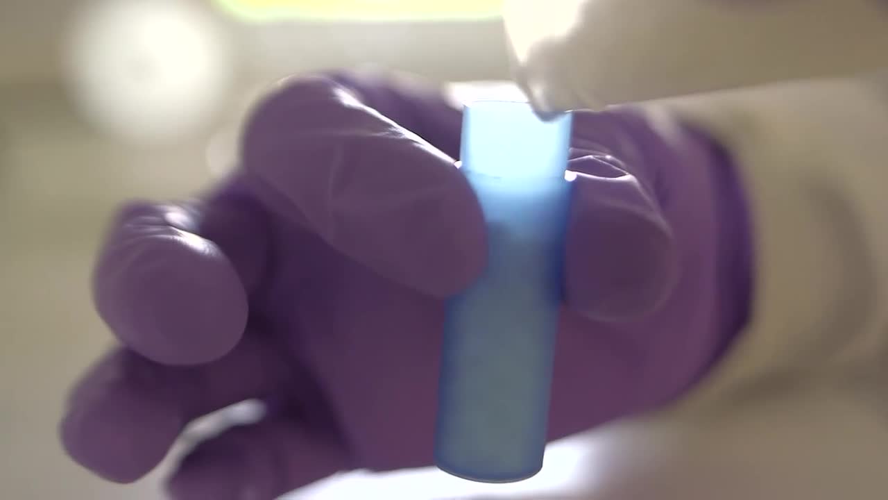 thumbnail video image 2 of Boiron Histaminum Hydrochloricum 30C Bonus Pack, Homeopathic Medicine for Allergy Relief, Hay Fever, Hives, Indoor & Outdoor Allergies, 240 Pellets, 2 of 14