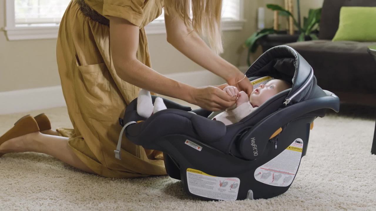 thumbnail video image 3 of Chicco KeyFit ClearTex Infant Car Seat - Black (Black), New, 3 of 12