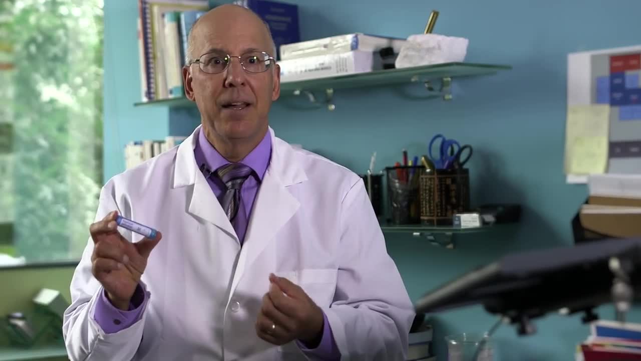 thumbnail video image 2 of Boiron Hypericum Perforatum 6C, Homeopathic Medicine for Nerve Pain, 80 Pellets, 2 of 3