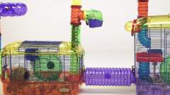 Kaytee CritterTrail Run-About Habitat For Small Animals Such As Hamsters Gerbils And Mice Colours May Vary