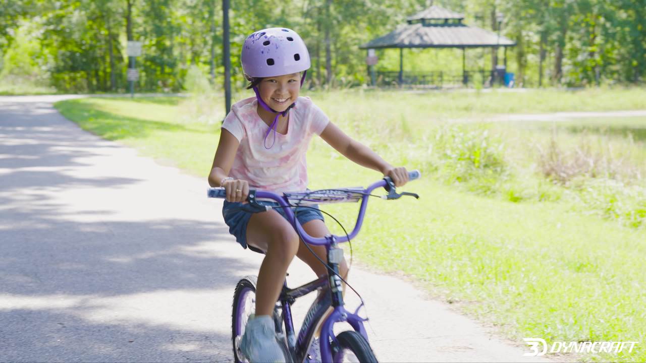 thumbnail video image 2 of Dynacraft Genesis 20-Inch Girls BMX Bike For Age 7-14 Years, 2 of 12