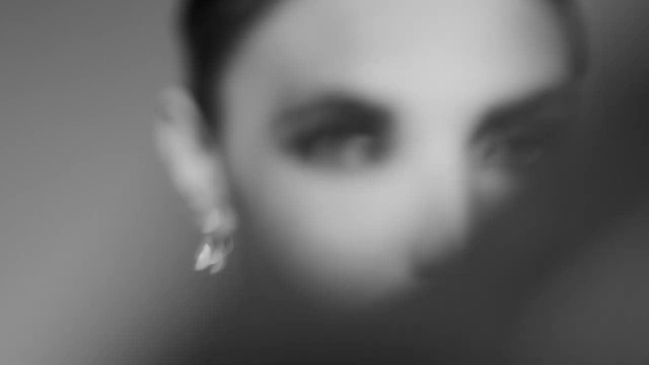 thumbnail video image 2 of KISS Lash Couture Faux Mink 3D Matte Black, False Eyelashes, Matte Silk, 14mm, 1 Pair, 2 of 11