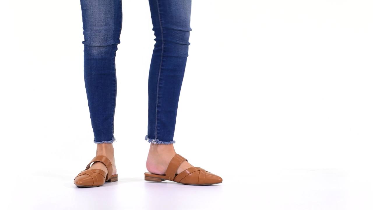 thumbnail video image 2 of Journee Womens Stasi Narrow Width Slip On Pointed Toe Mules Flats, 2 of 10