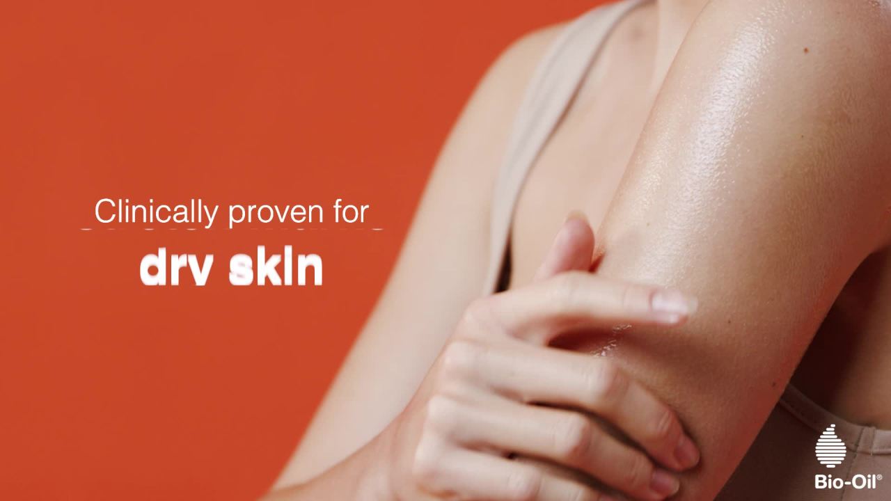 thumbnail video image 3 of Bio-Oil Skincare Body Oil for Scars and Stretch Marks, Serum Hydrates Skin, 0.85 fl oz, 3 of 12