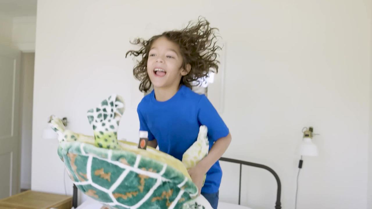 thumbnail video image 2 of Melissa & Doug Giant Sea Turtle - Lifelike Stuffed Animal (nearly 3 feet long), 2 of 10